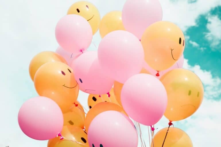 9 Tips in Life that Lead to Happiness