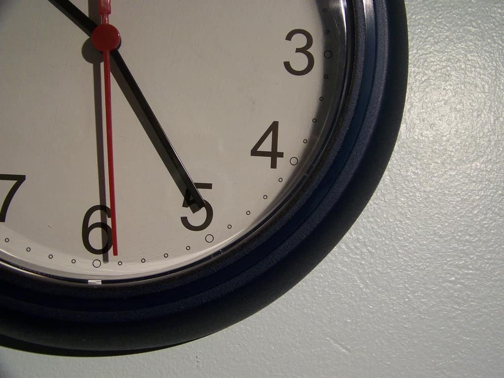 Image of a clock, via flickr user blue2likeyou
