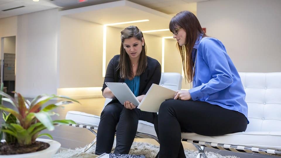 6 Types Of People Who're Most Popular At Work