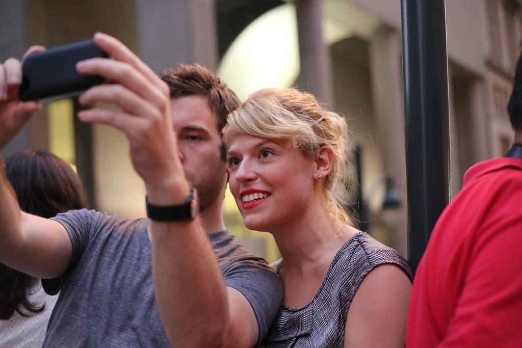 10 Incredibly Weird Things That All Couples Do