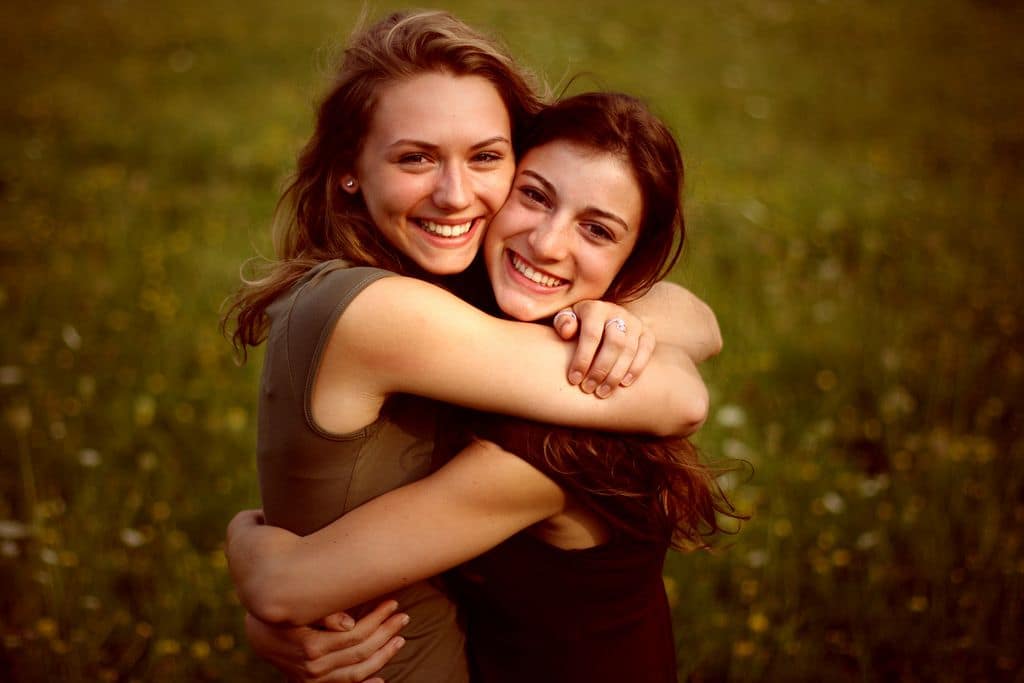 12 Signs You've Been Best Friends Since High School