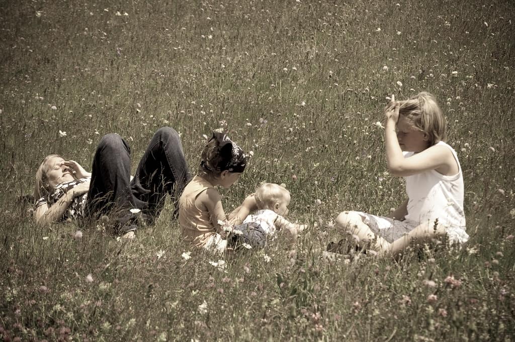 20 Parenting Hacks For Summer That Are Insanely Genius