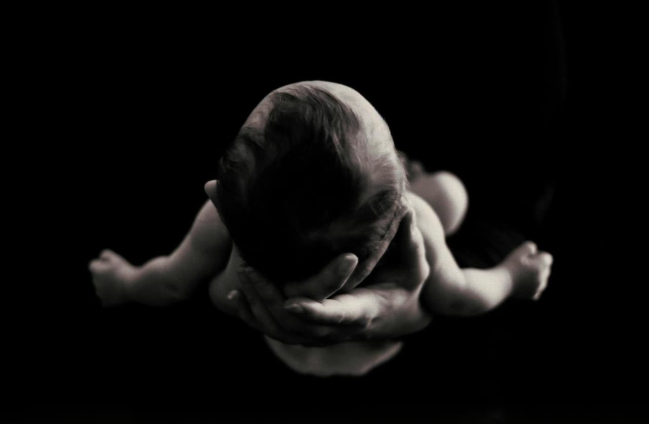 How it Feels to be a Newborn Baby
