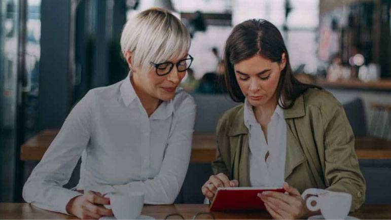 9 Tips For Getting Along With Coworkers From Different Generations