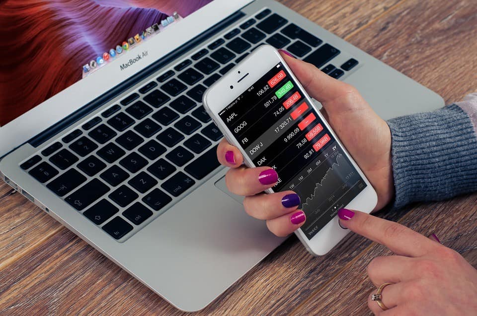 9 Ecommerce Tools Every Online Store Owner Needs