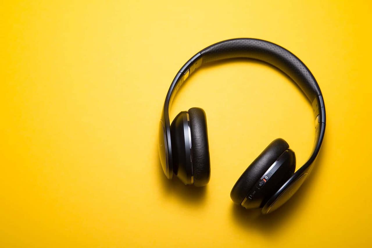 5 Things You Must Know to Find the Best Headphones