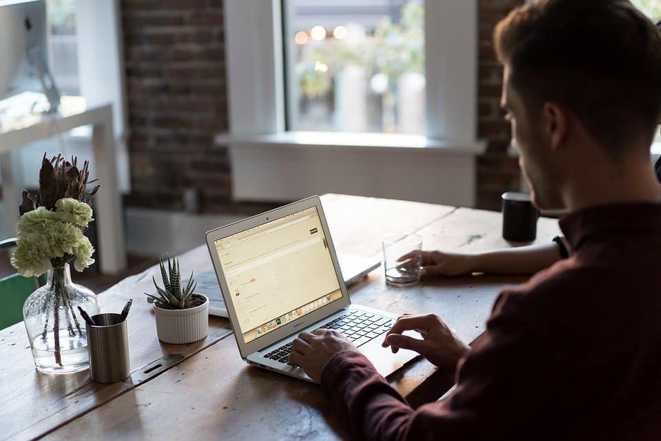 Top 5 Easy-to-Use Accounting Software for Small Businesses