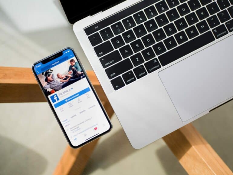 how can social media help in the networking process