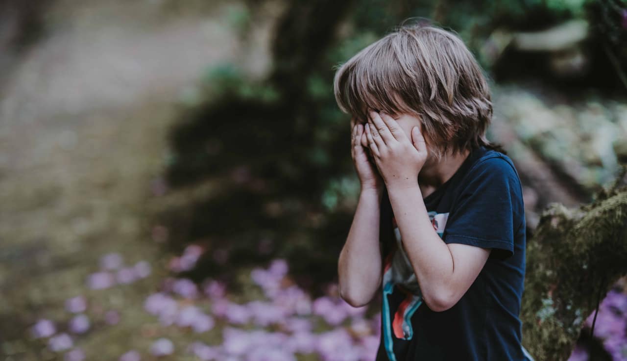 How Childhood Trauma Affects Us in Adulthood