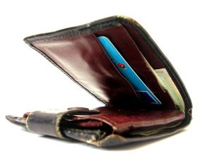How To Make Your Wallet Super Slim