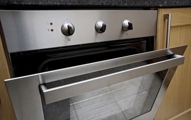 8 Things You Can Cook More Efficiently Using an Oven