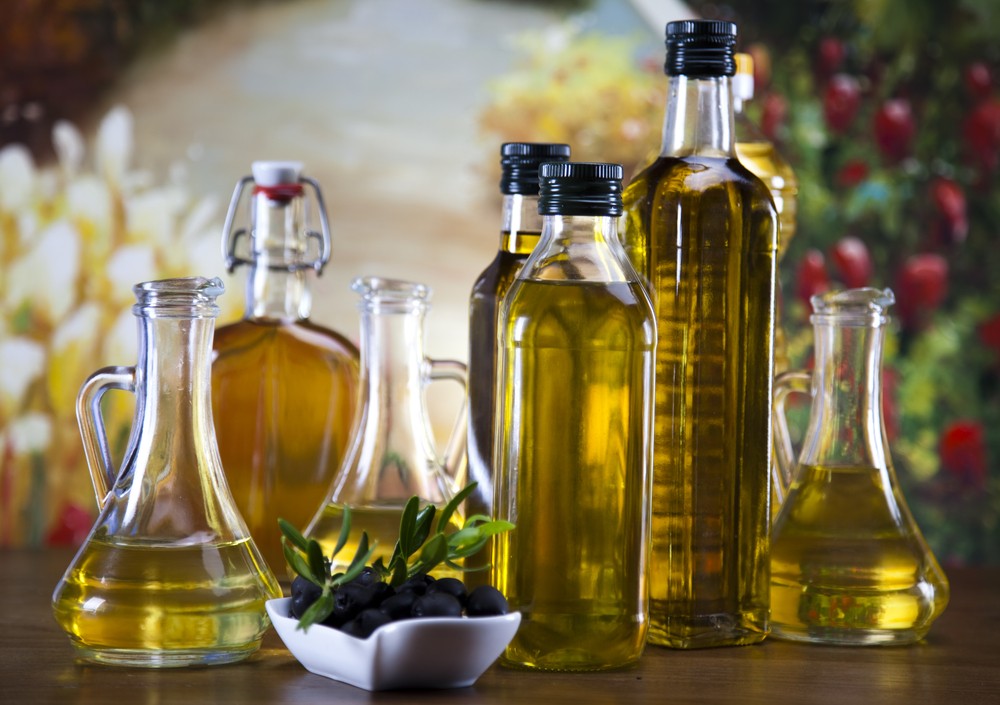 The Many Uses and Benefits of Olive Oil