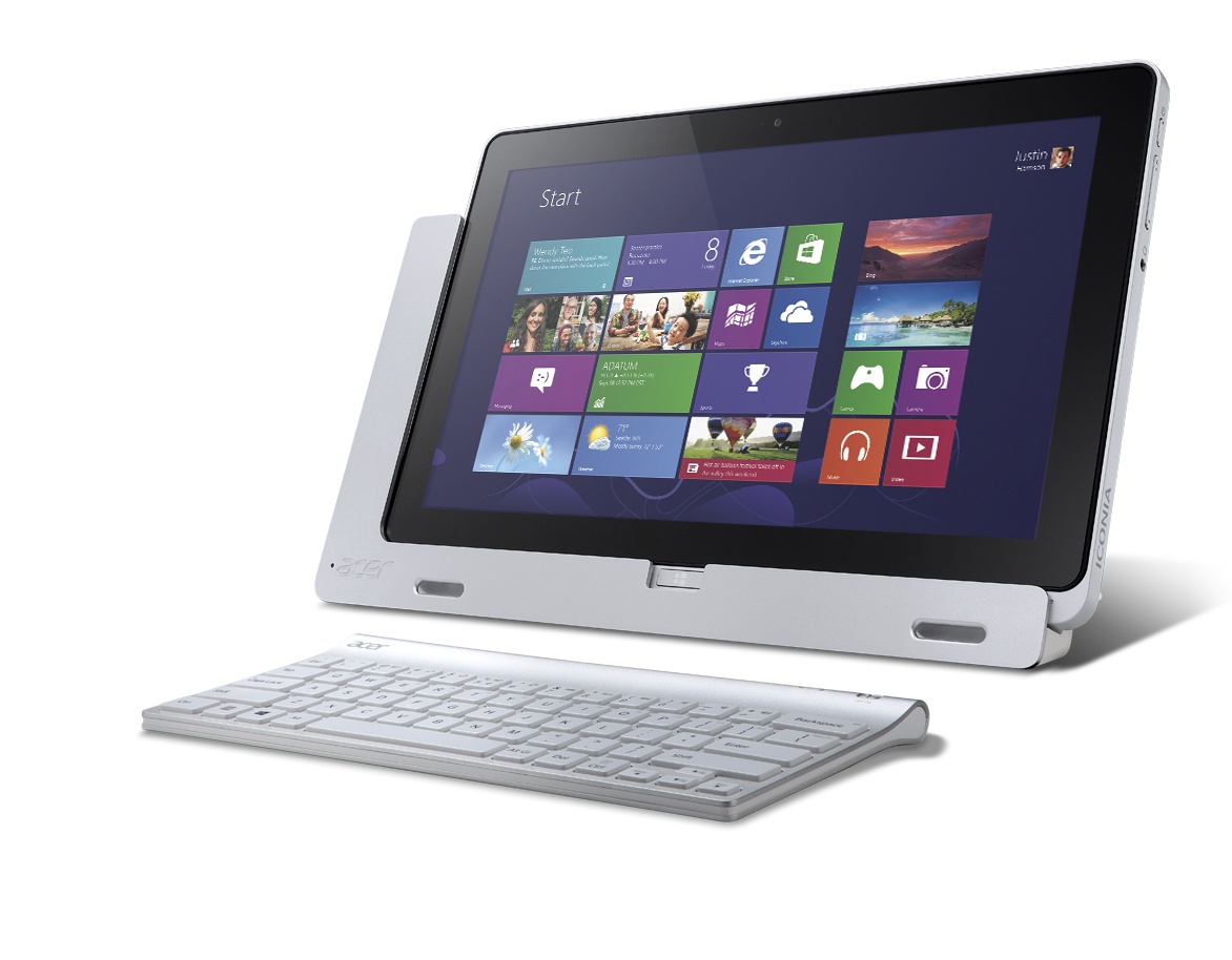 A Windows 8 Laptop With a Tablet Package: Acer Iconia W700 Mini Review