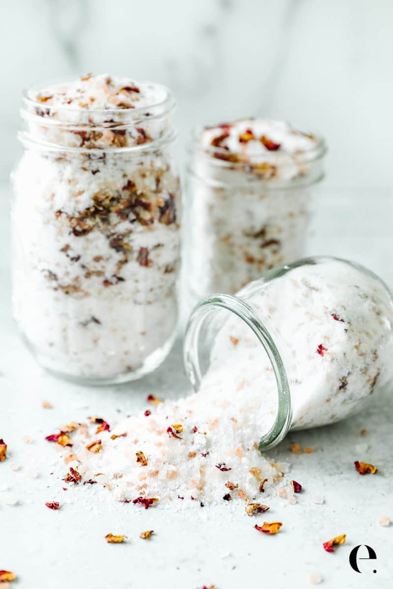 DIY bath salts in jar