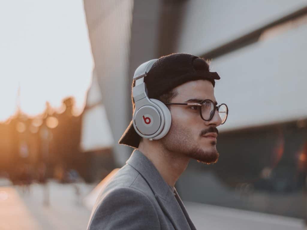 32 Inspirational Songs that Keep You Motivated for Life