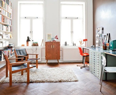 neutral coloured home office