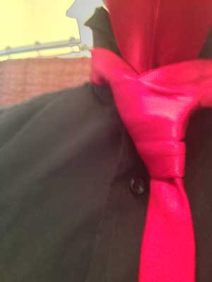 Four-in-Hand-Knot---Lifehack-Tie-a-Tie4