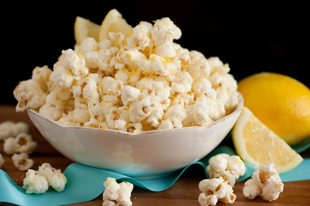 Is Popcorn Healthy? 5 Ways to Keep Popcorn Healthy
