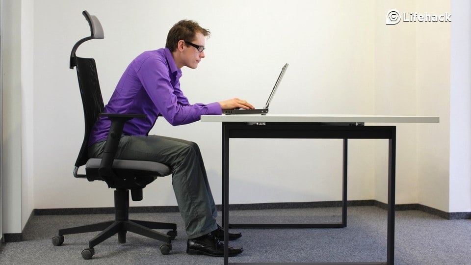 4 Simple Steps To Improve Your Work Posture