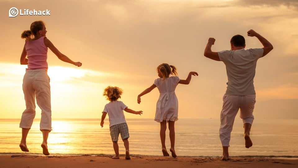 10 Secrets To Have An Amicable And Happy Family