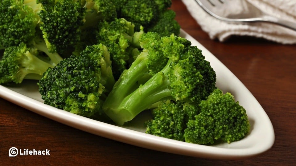 11 Benefits of Broccoli to Convince Anyone to Eat It - LifeHack