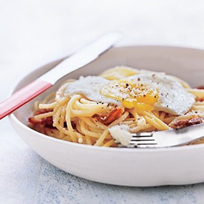 Spaghetti With Bacon and Eggs