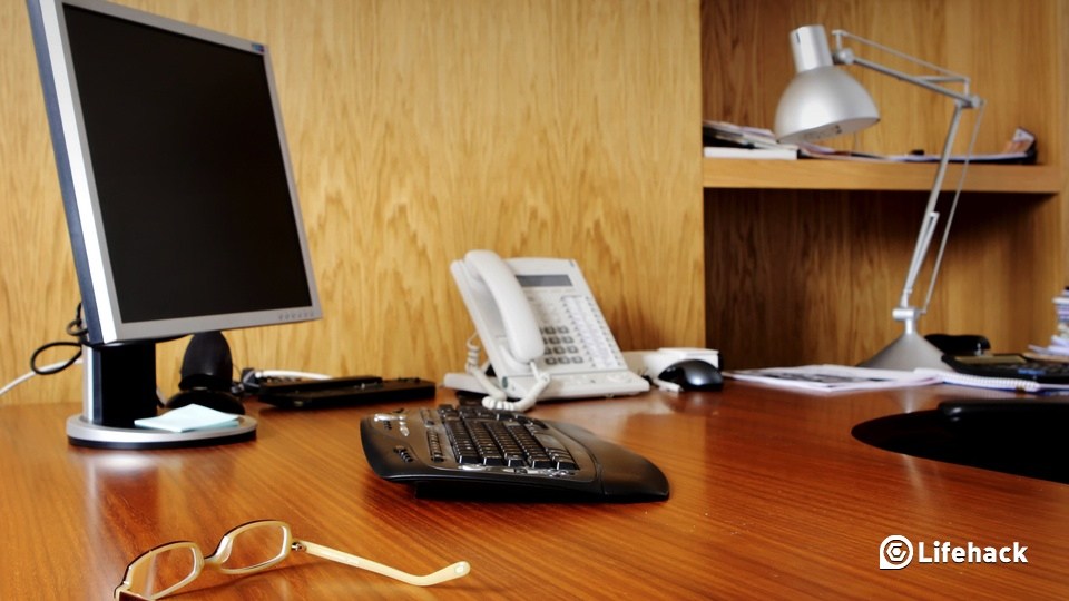 You Need To Keep These Items On Your Desk If You Want To Increase Productivity