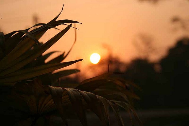 Image of a sunrise, Sunrise via flickr user digantatalukar
