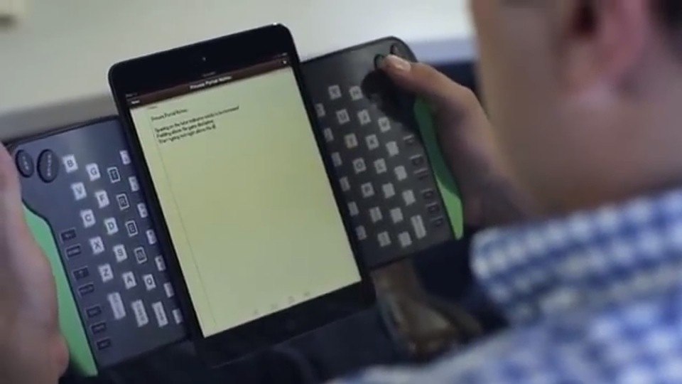 TREWGrip Mobile Querty: A Handheld Keyboard and Air Mouse for Your Mobile Device