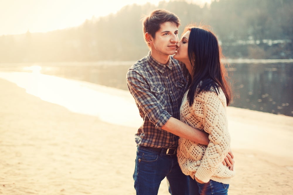How To Feel Love: 10 Tips For a Deeper Connection In Your Relationship