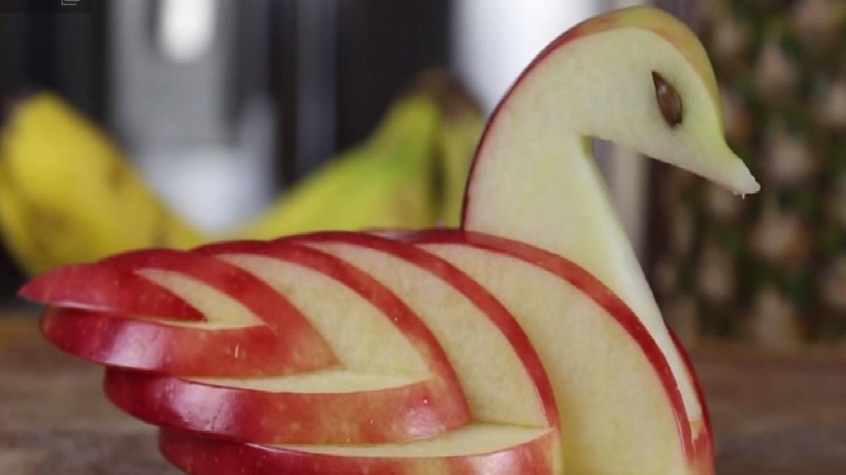 How to Create Swans from Apples that Foodies Love To Eat!