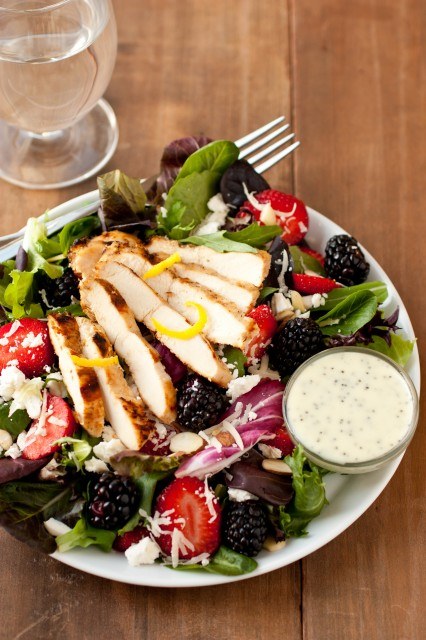 Berry and Chicken Salad with Lemon Dressing
