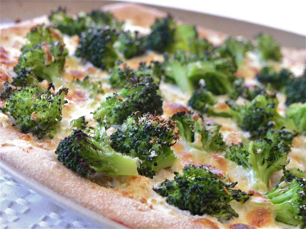 Broccoli White Pizza Recipe