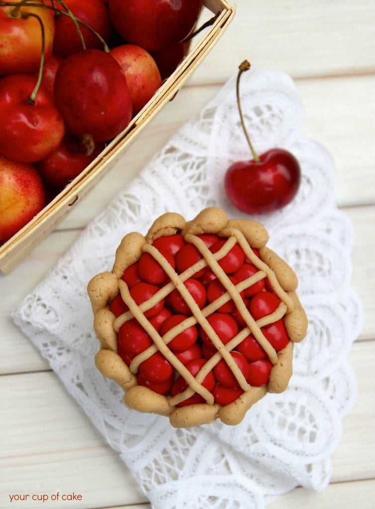 Cherry-Pie-Cupcakes-754x1024