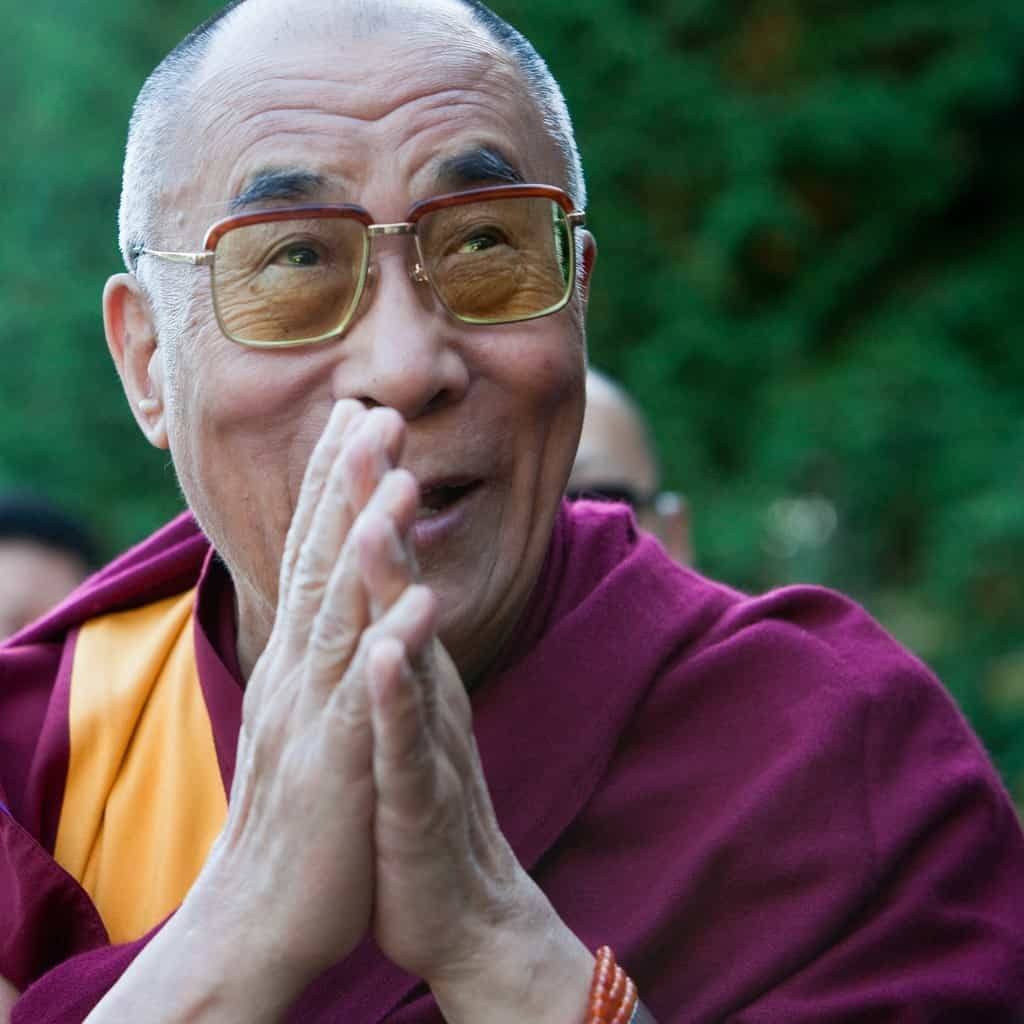 10 Lessons From Dalai Lama That Will Change Your Life