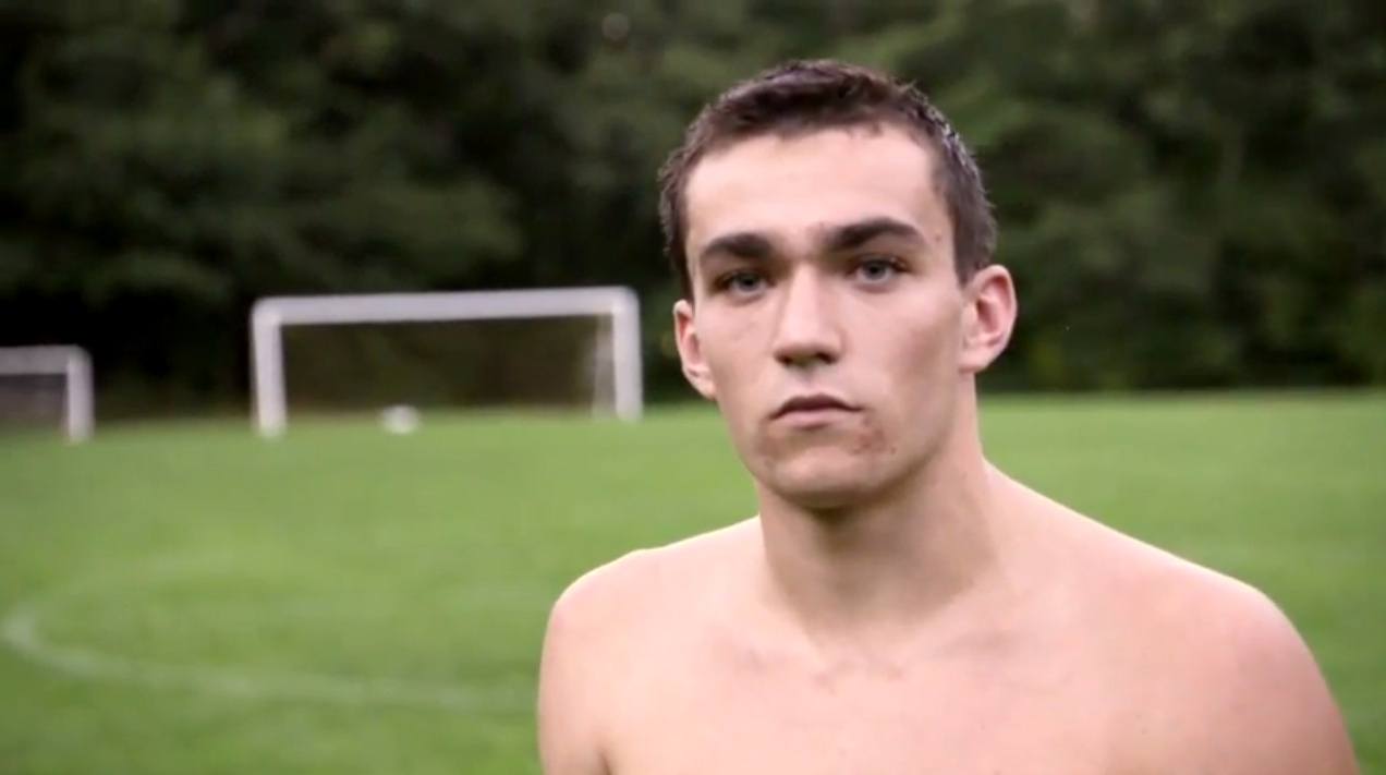 The One-Legged Soccer Player Who Proves Perseverance Makes Everything Is Possible