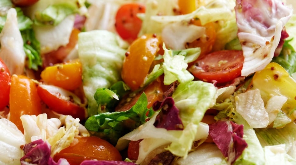 10 Astonishingly Healthy Salad Ingredients You’re Probably Missing Out On