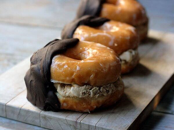 glazed-donut-cookie-dough