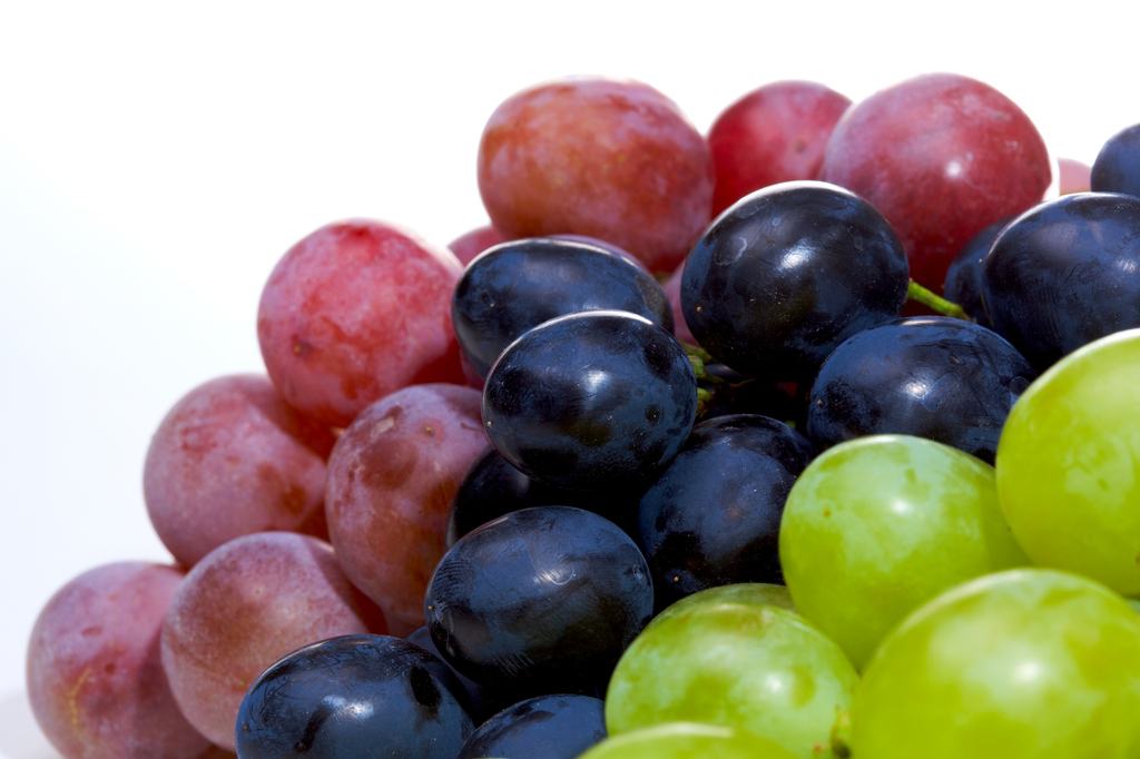 Grapes of different types