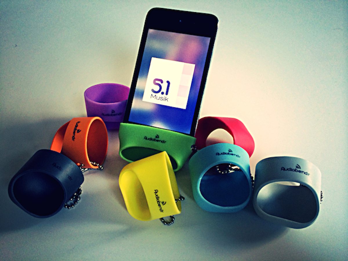 Amplify Music From Your Mobile Device Without Using Speakers