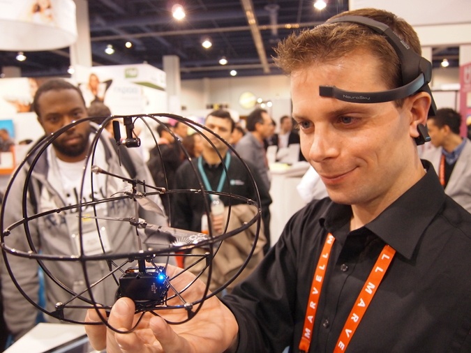 Control This Helicopter Using Your Thoughts, Complete Tasks From Your Desk