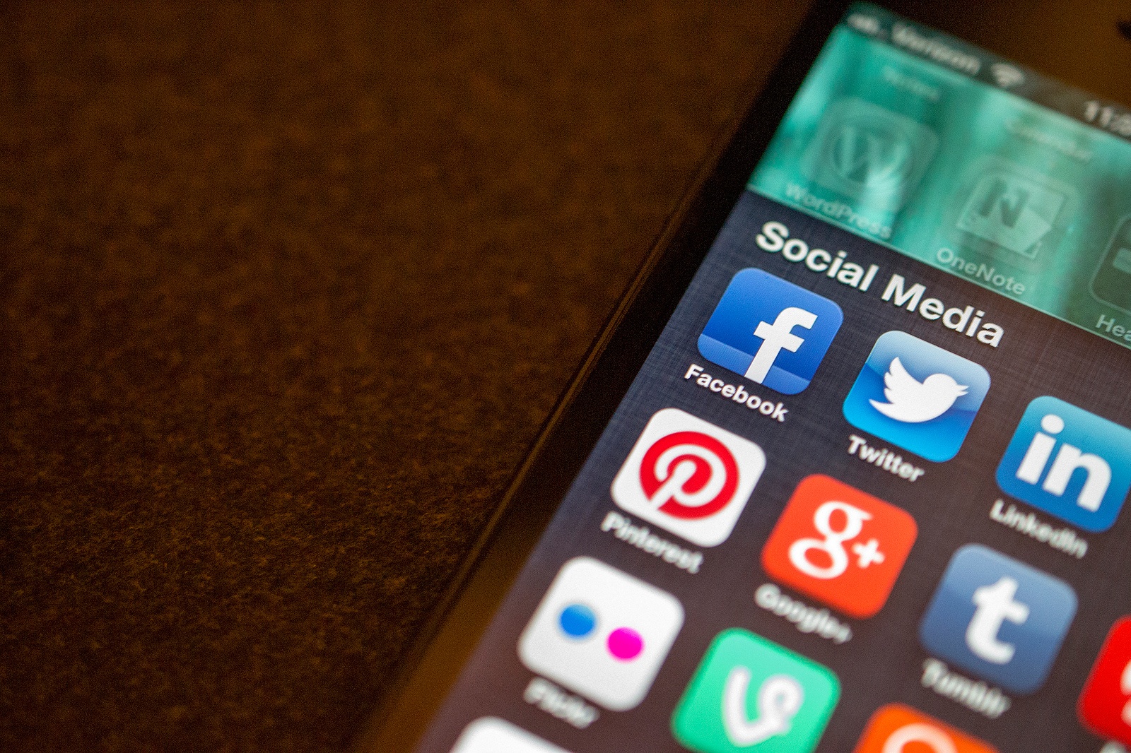 12 Effective Tools That Help Manage Your Social Media