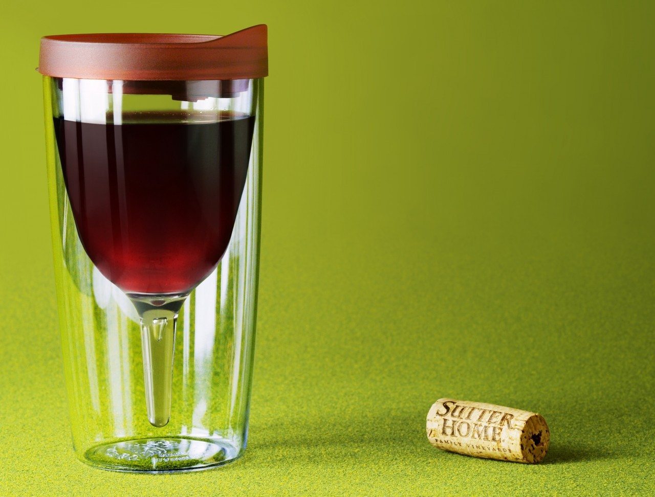 No More Spilling Wine At The Picnic With This Special Glass