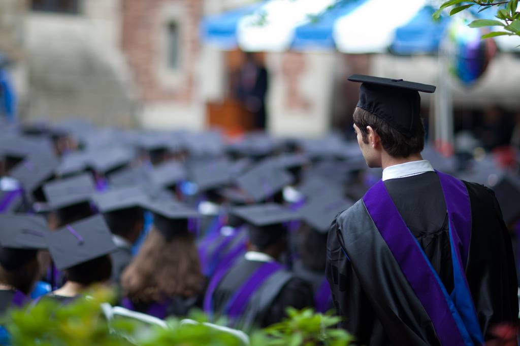 The Most Powerful Career Advice That Every College Student Needs To Know
