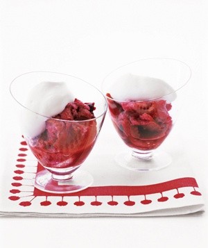 strawberry-plum-pudding_300