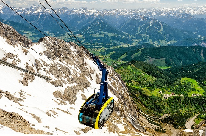 5 Reasons to Choose Summer Skiing