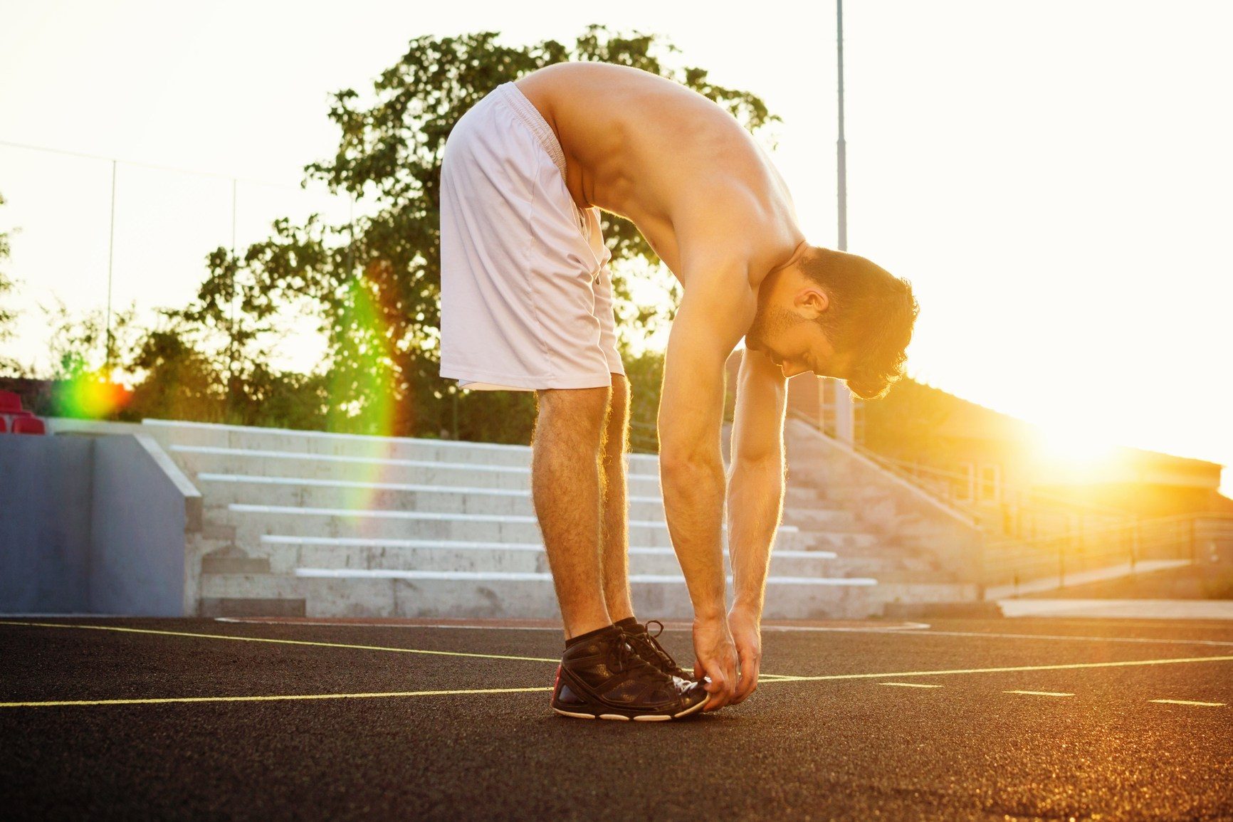 Wrong! Stretching Is NOT the Best Thing to Do before a Workout, Then What to Do Instead?