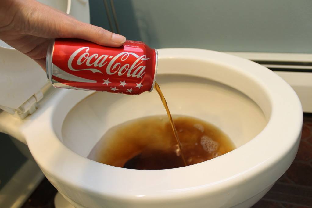 Pouring out coke