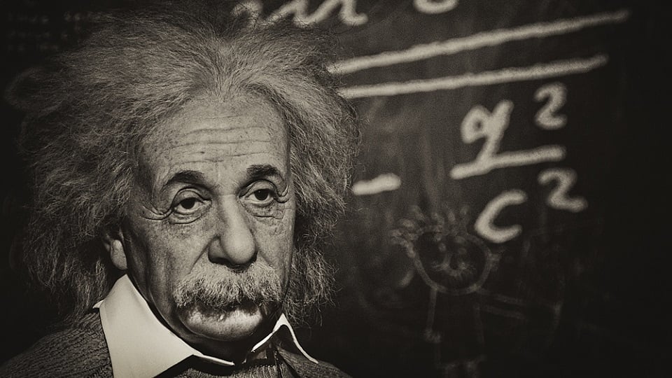7 Practical Life Lessons From Albert Einstein