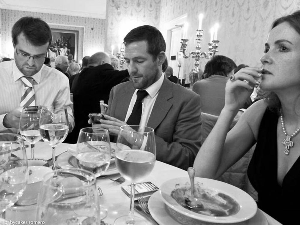 12 Photos That Prove The Death Of Conversation